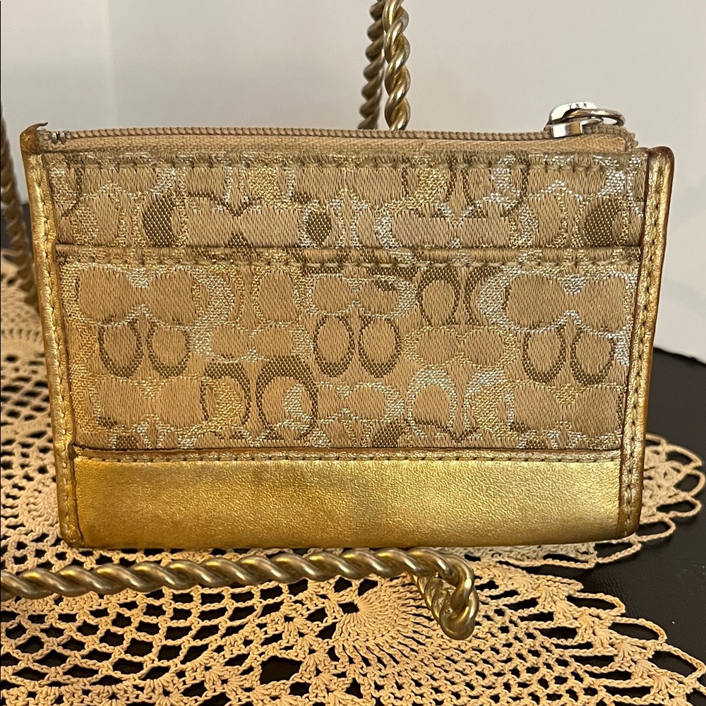 Coach Metallic Gold Coin/ Keyfob - Picture 4 of 7
